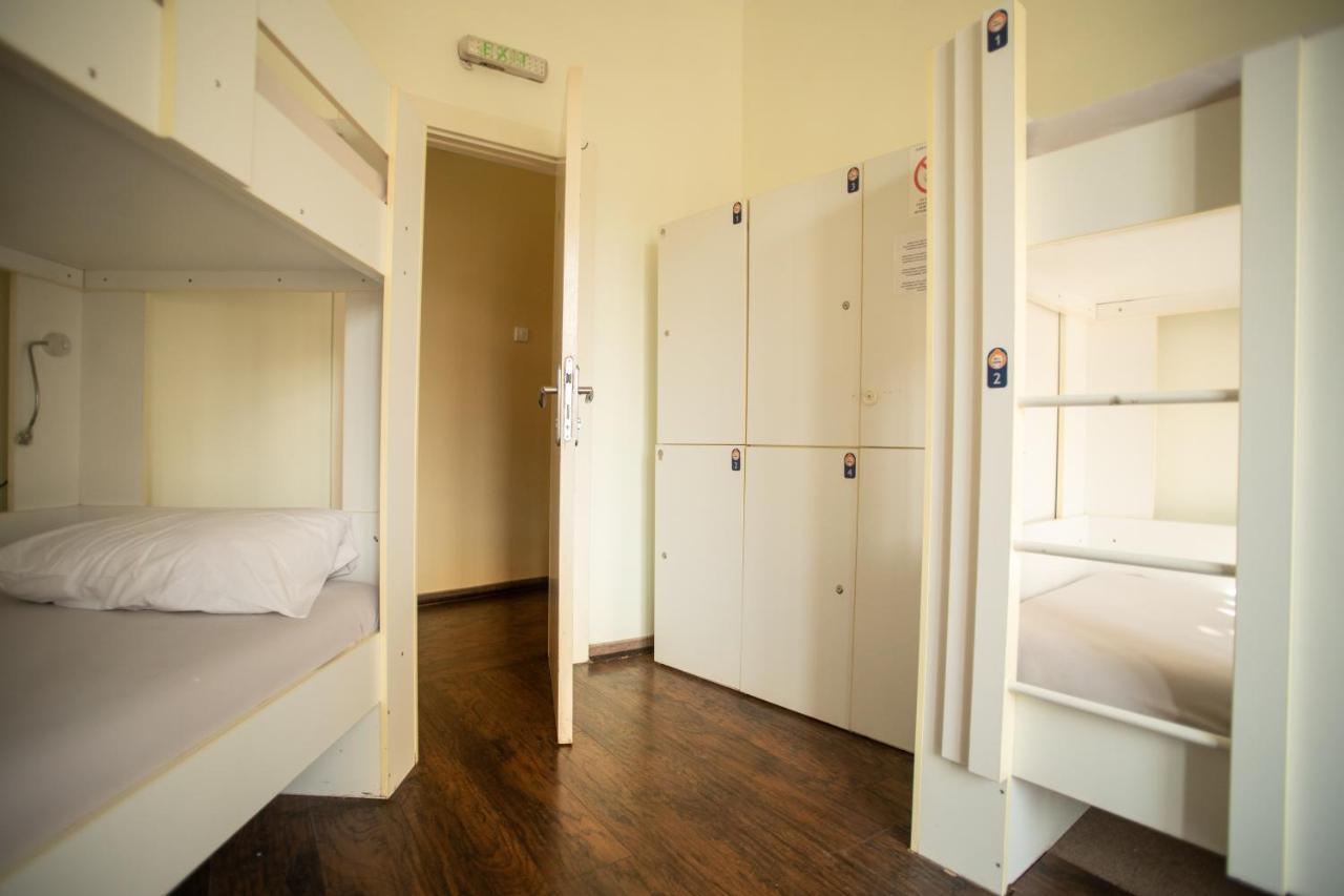 All In Hostel Белград Екстер'єр фото