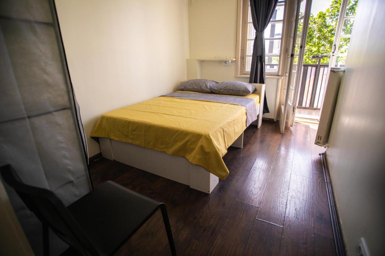 All In Hostel Белград Екстер'єр фото