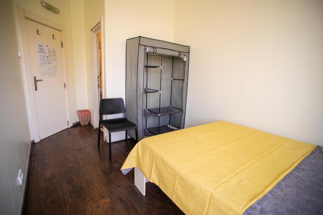 All In Hostel Белград Екстер'єр фото